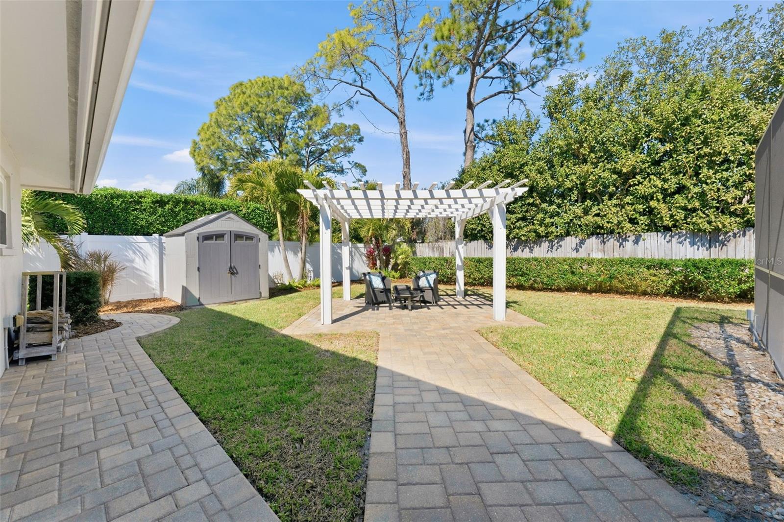 CLUBHOUSE ESTATES OF COUNTRYSIDE - Residential