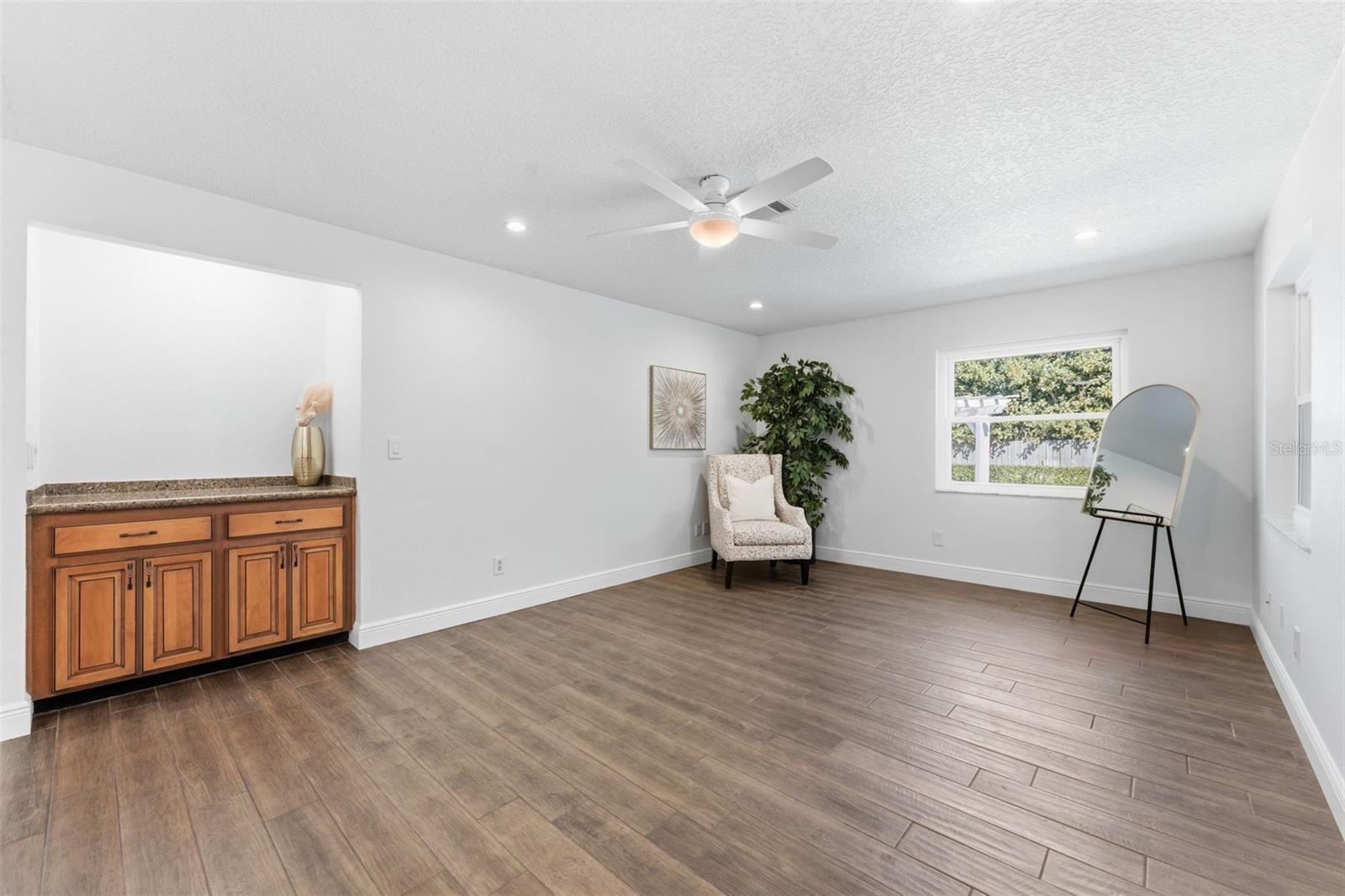 CLUBHOUSE ESTATES OF COUNTRYSIDE - Residential