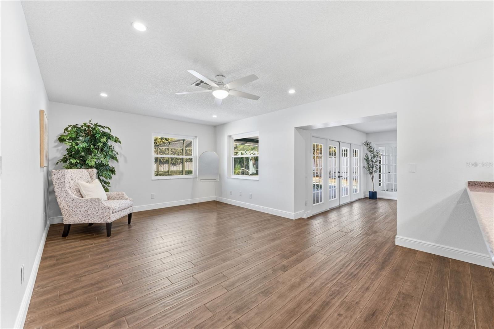 CLUBHOUSE ESTATES OF COUNTRYSIDE - Residential