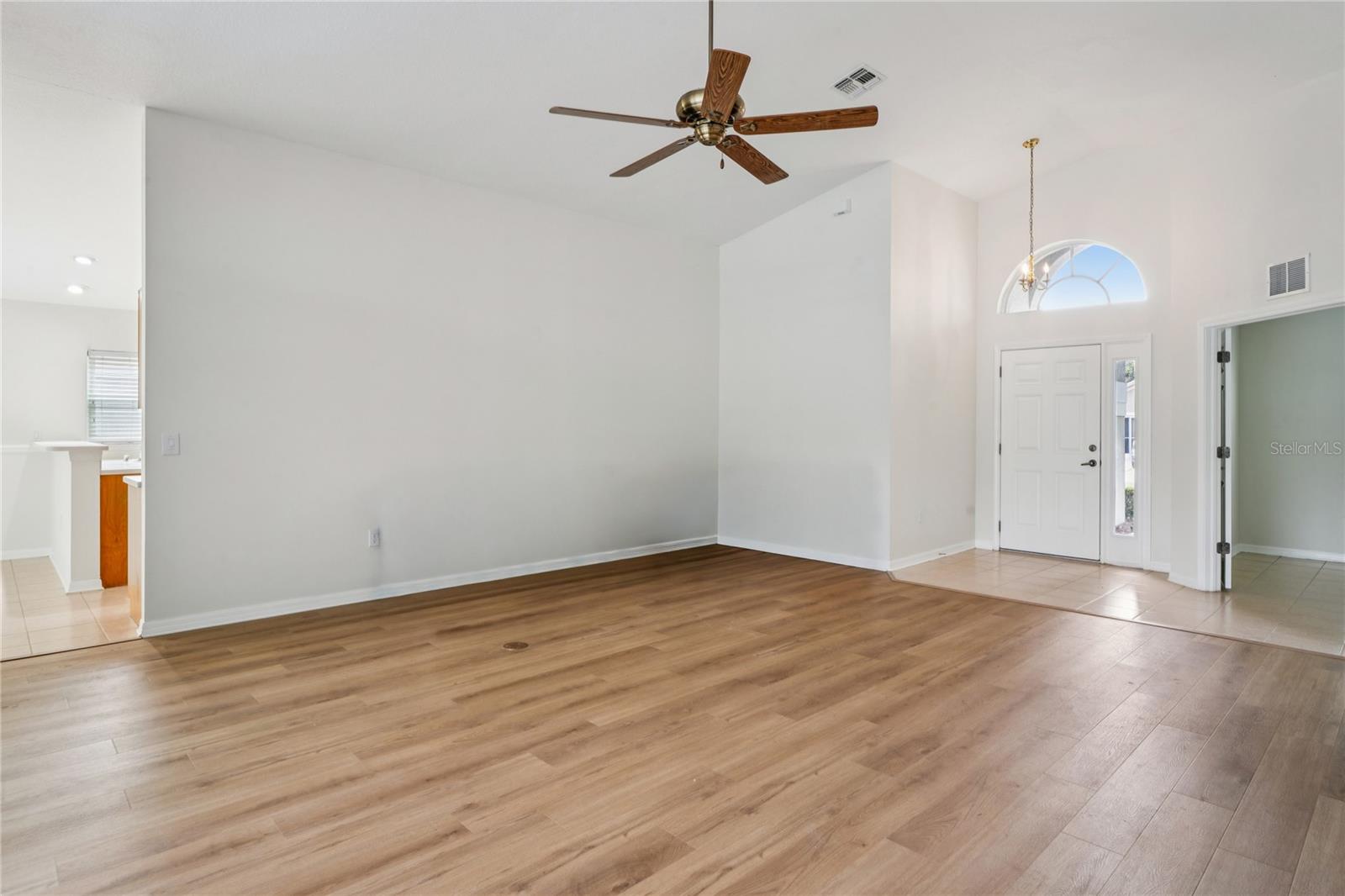 WELLINGTON AT SEVEN HILLS PH 8 - Residential