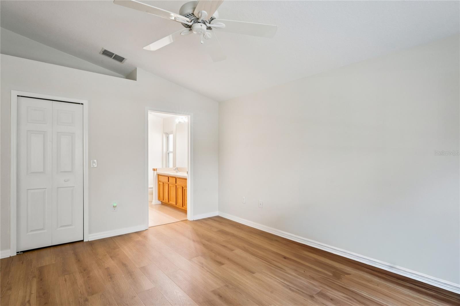 WELLINGTON AT SEVEN HILLS PH 8 - Residential