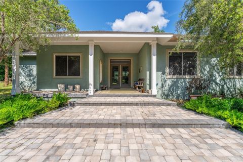 32511 COUNTY ROAD 437 SORRENTO FL 32776