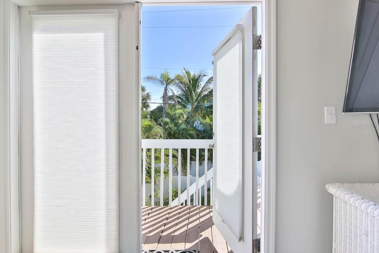 ANNA MARIA BEACH - Residential