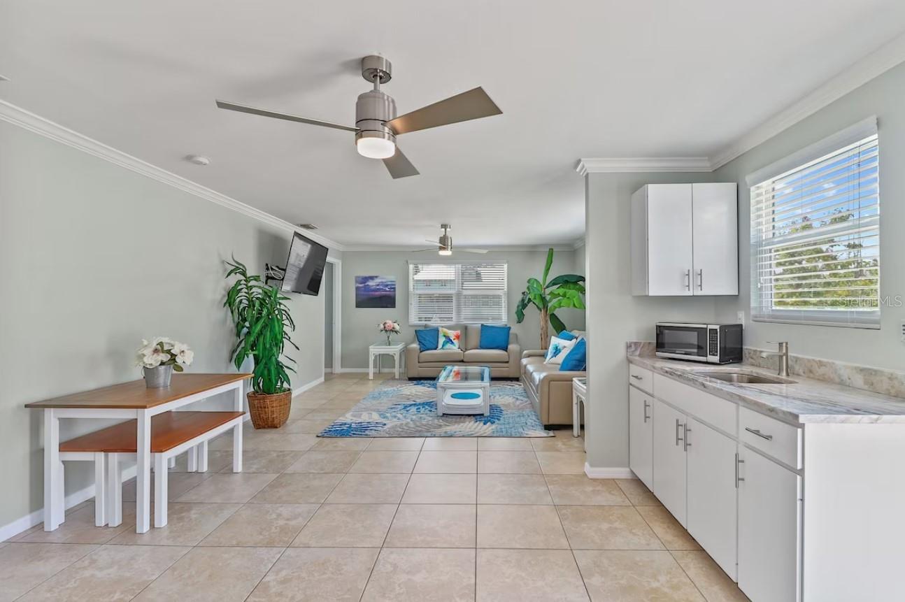 ANNA MARIA BEACH - Residential