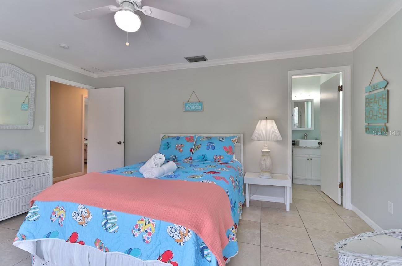 ANNA MARIA BEACH - Residential