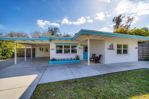 A home in SARASOTA