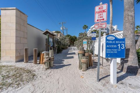 A home in SARASOTA