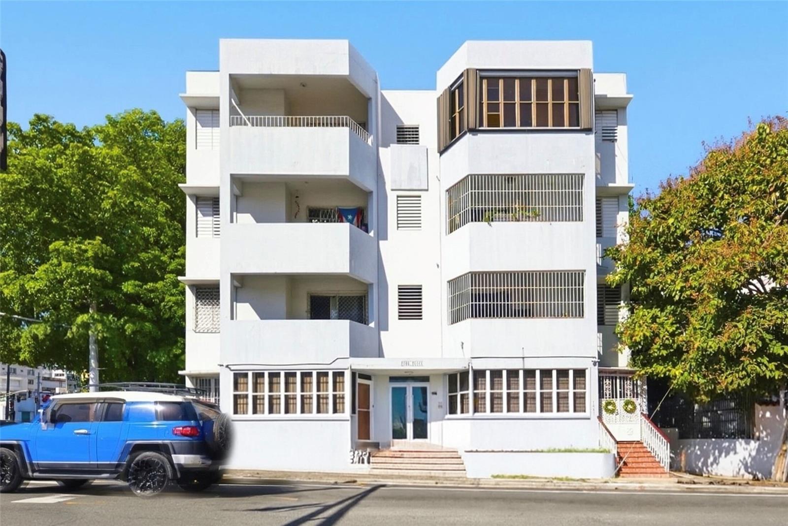 PARK PLACE CONDOMINIUM - Residential