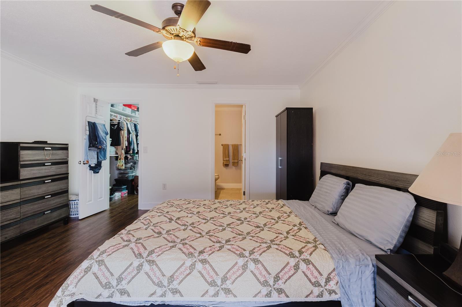 CASA DEL LAGO CONDO - Residential