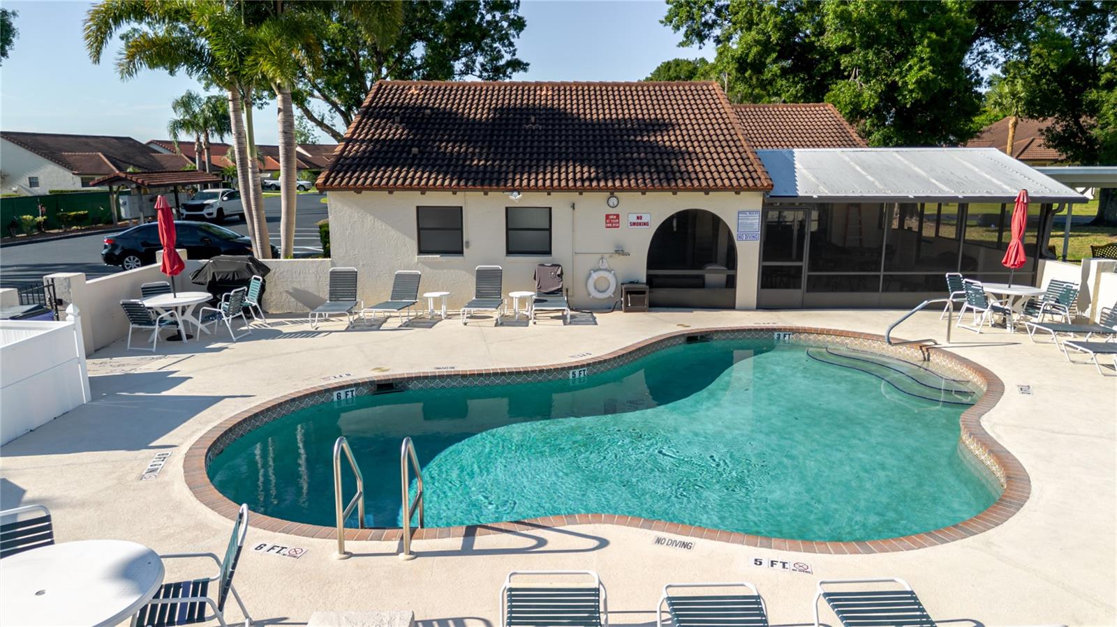 CASA DEL LAGO CONDO - Residential