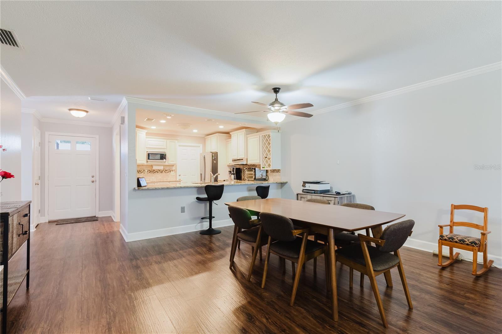 CASA DEL LAGO CONDO - Residential