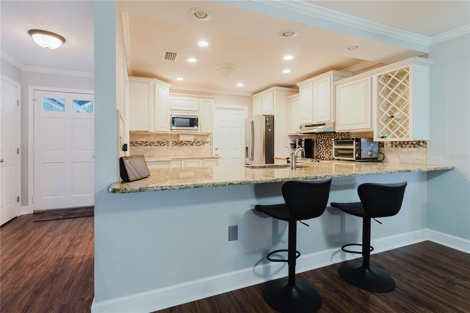 CASA DEL LAGO CONDO - Residential