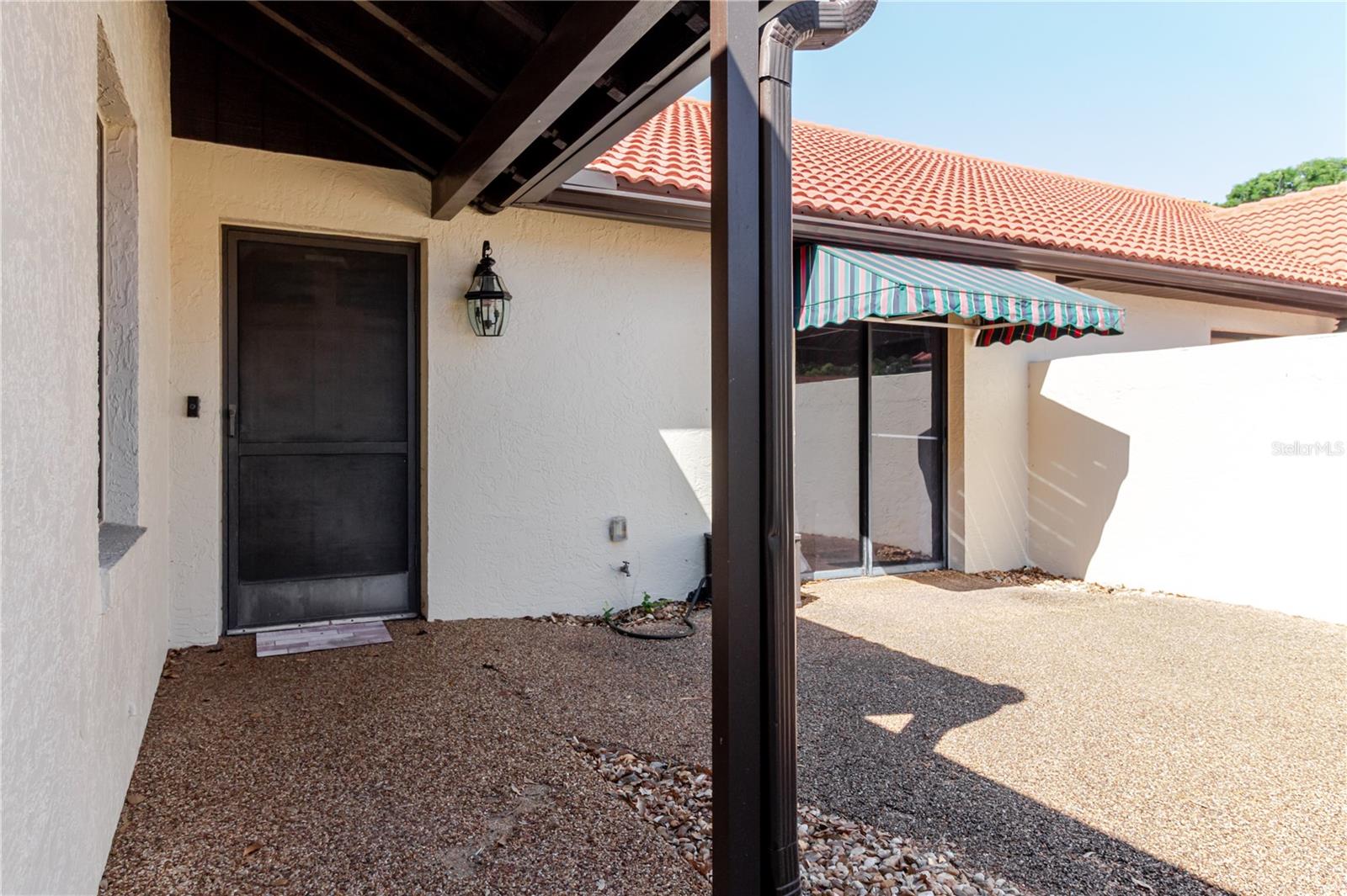 CASA DEL LAGO CONDO - Residential