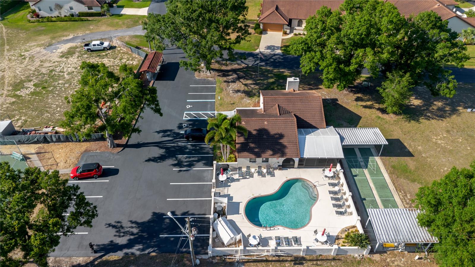 CASA DEL LAGO CONDO - Residential