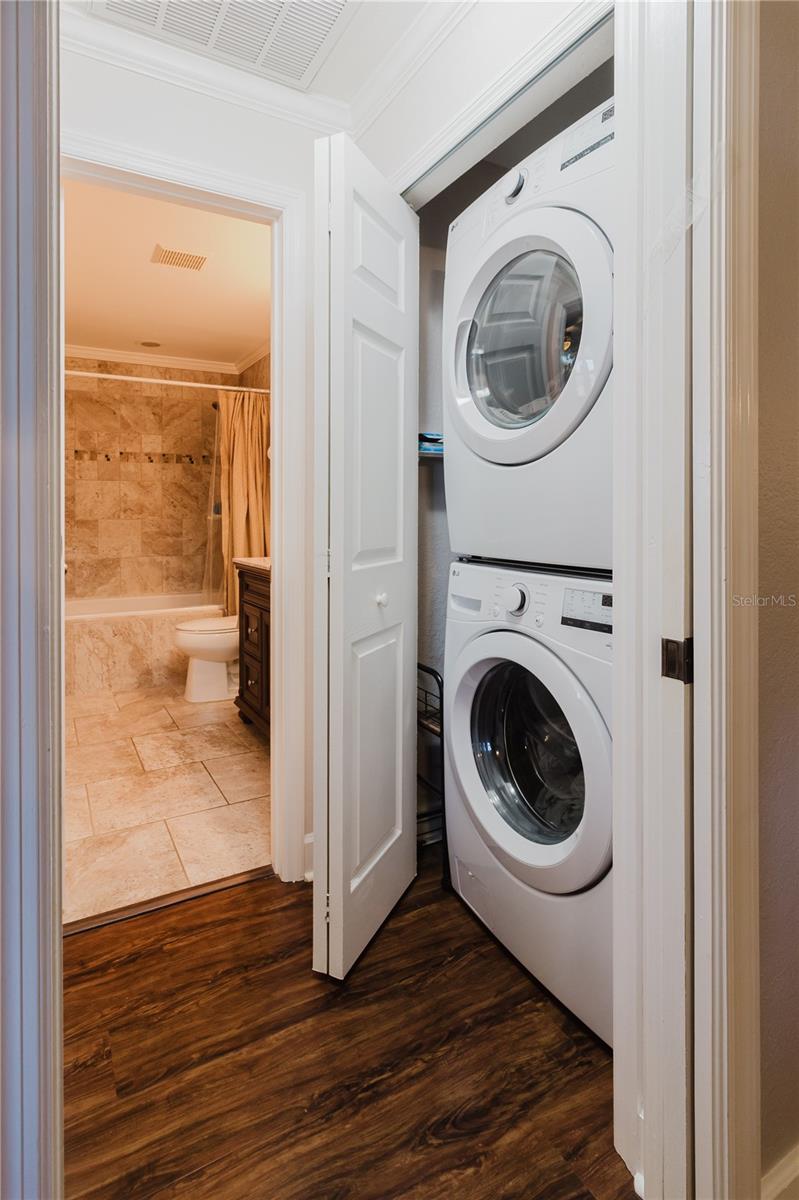 CASA DEL LAGO CONDO - Residential