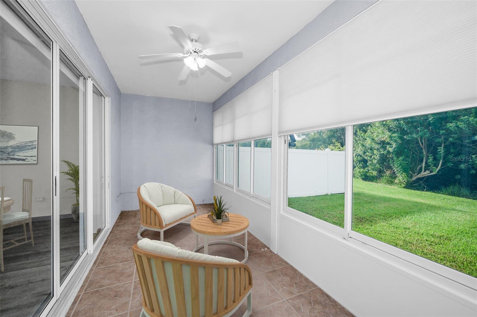 SUN KETCH TWNHMS AT CYPRESS LAKES - Residential