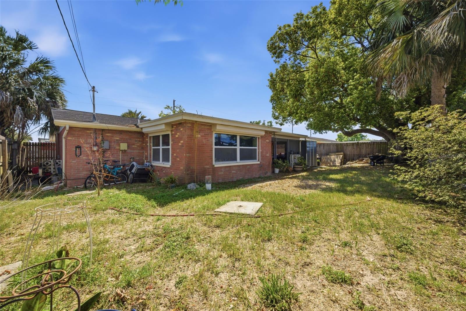 FOREST HILLS - Residential