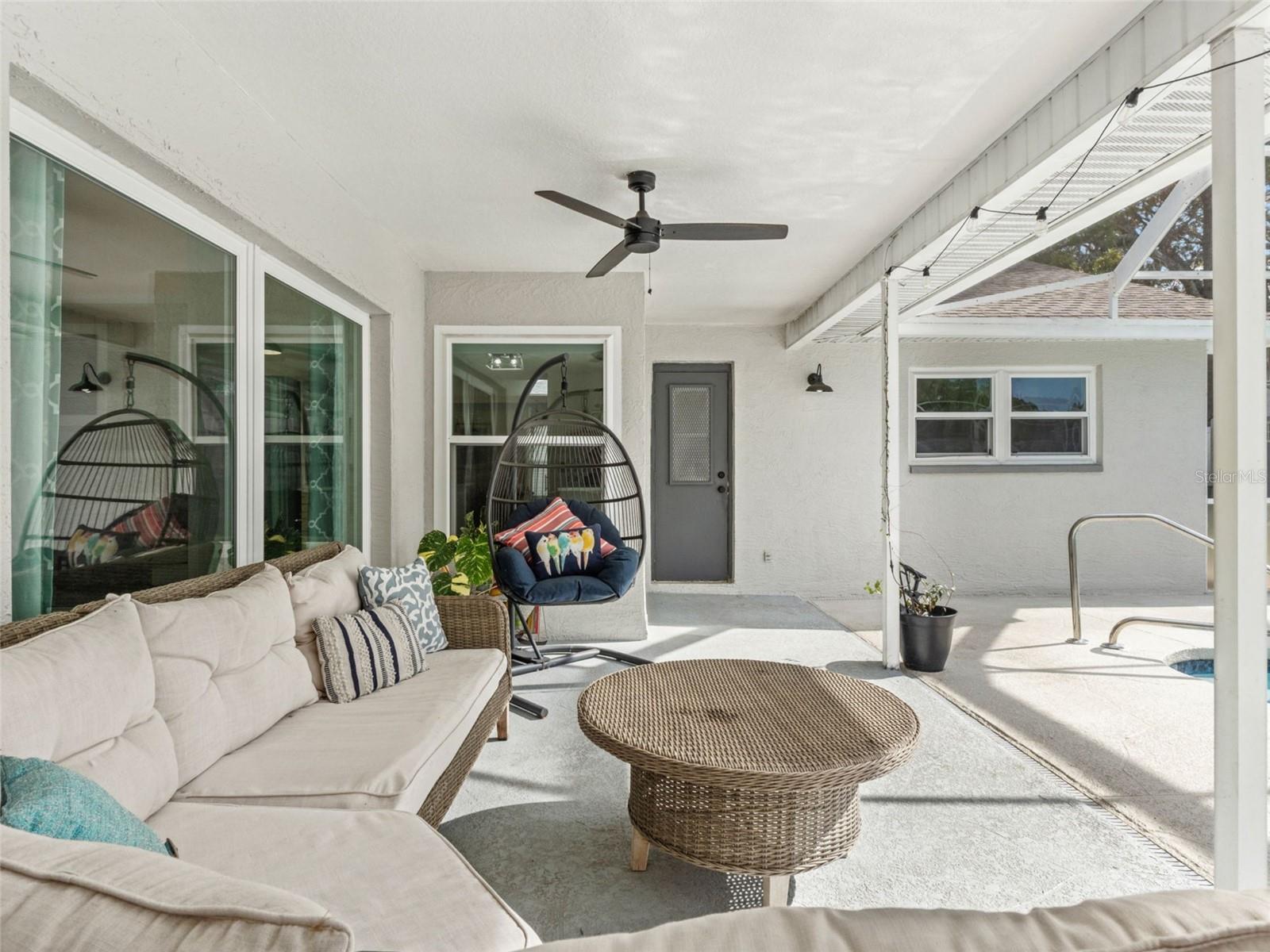 BERKELEY MANOR - Residential