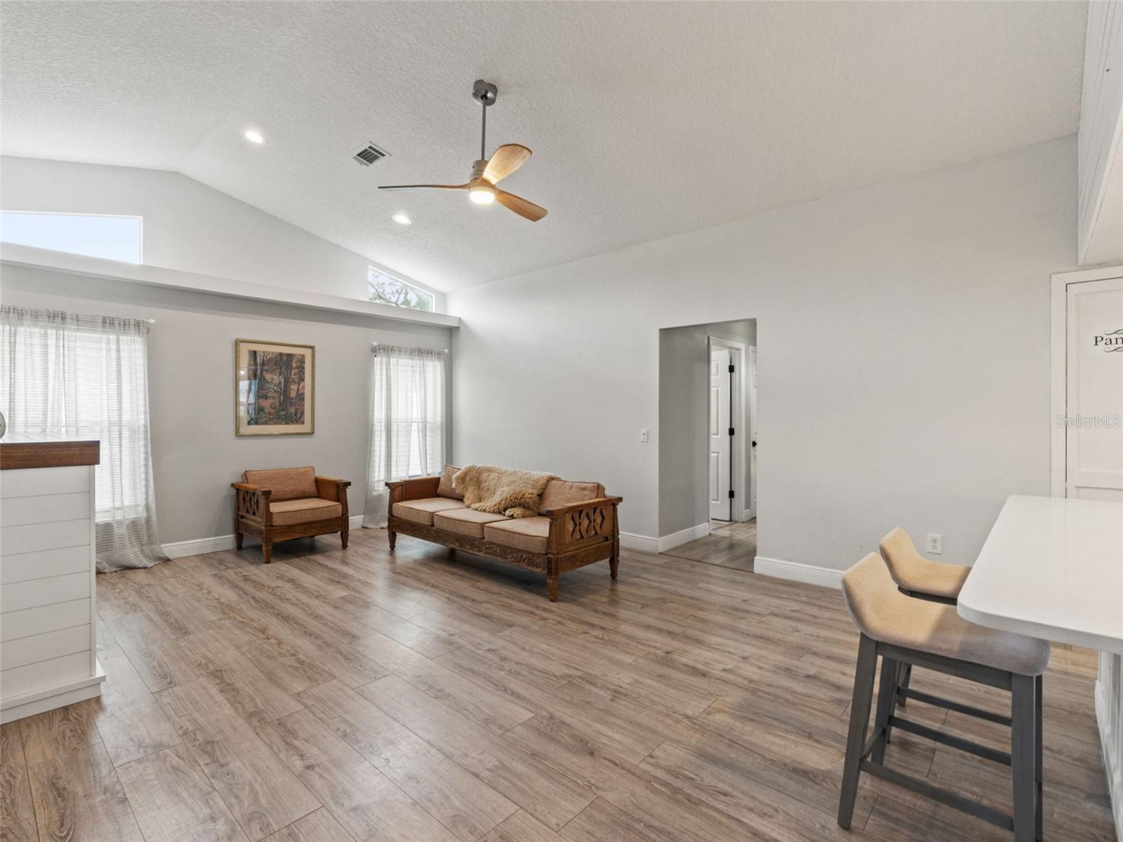 BERKELEY MANOR - Residential