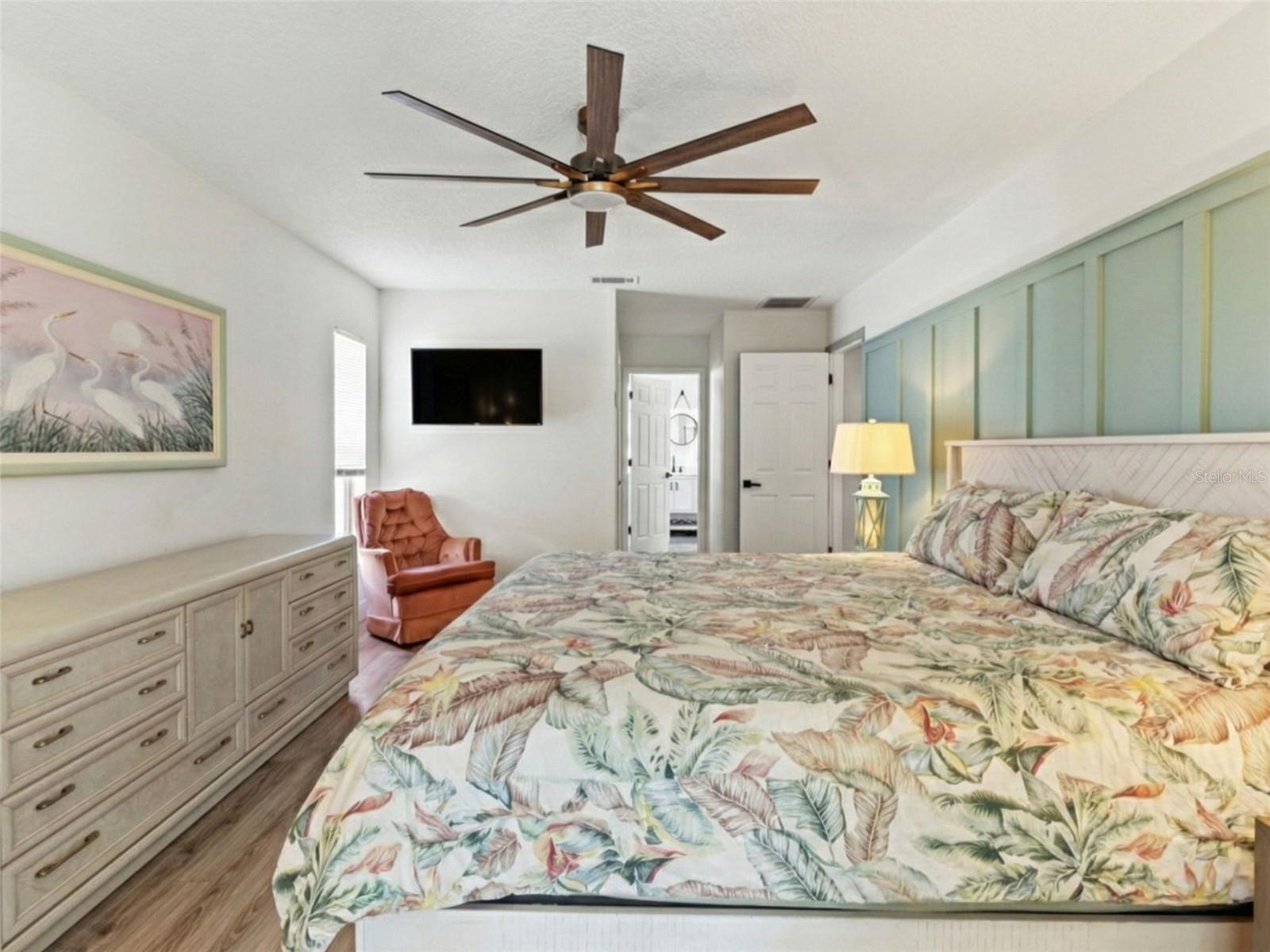 BERKELEY MANOR - Residential