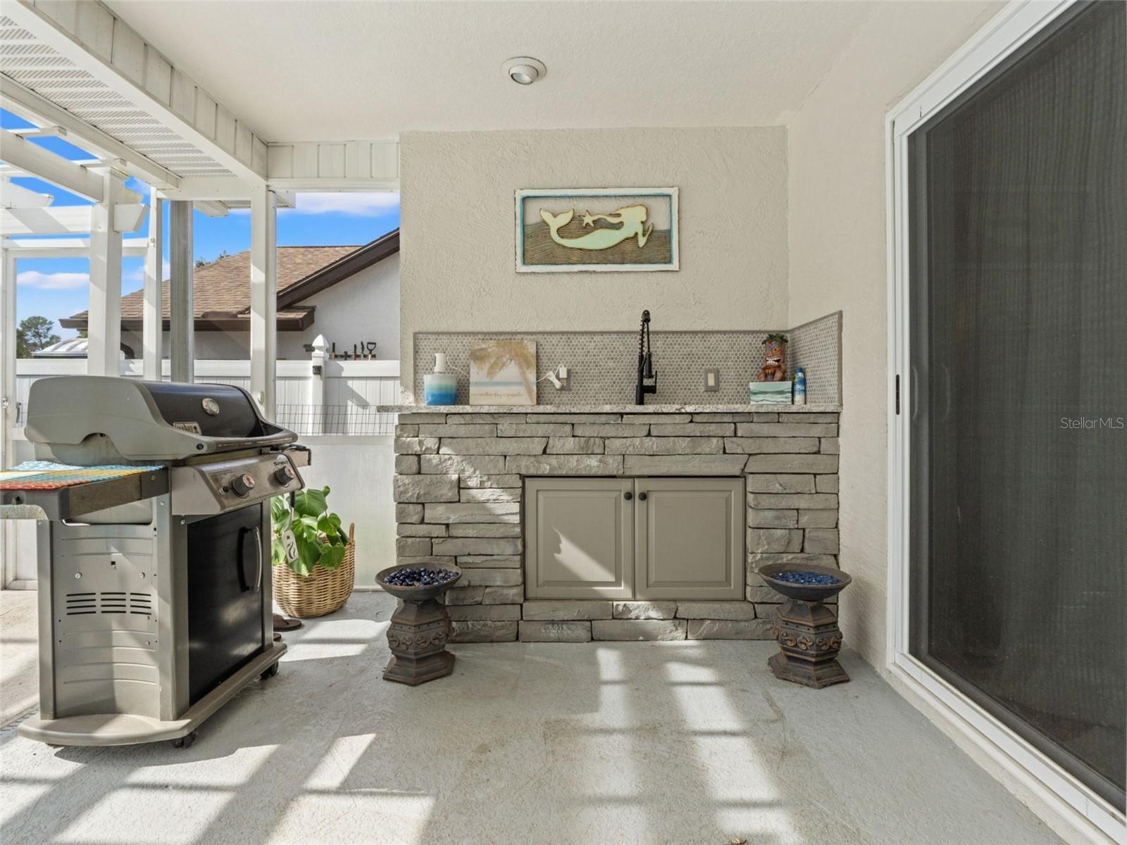 BERKELEY MANOR - Residential