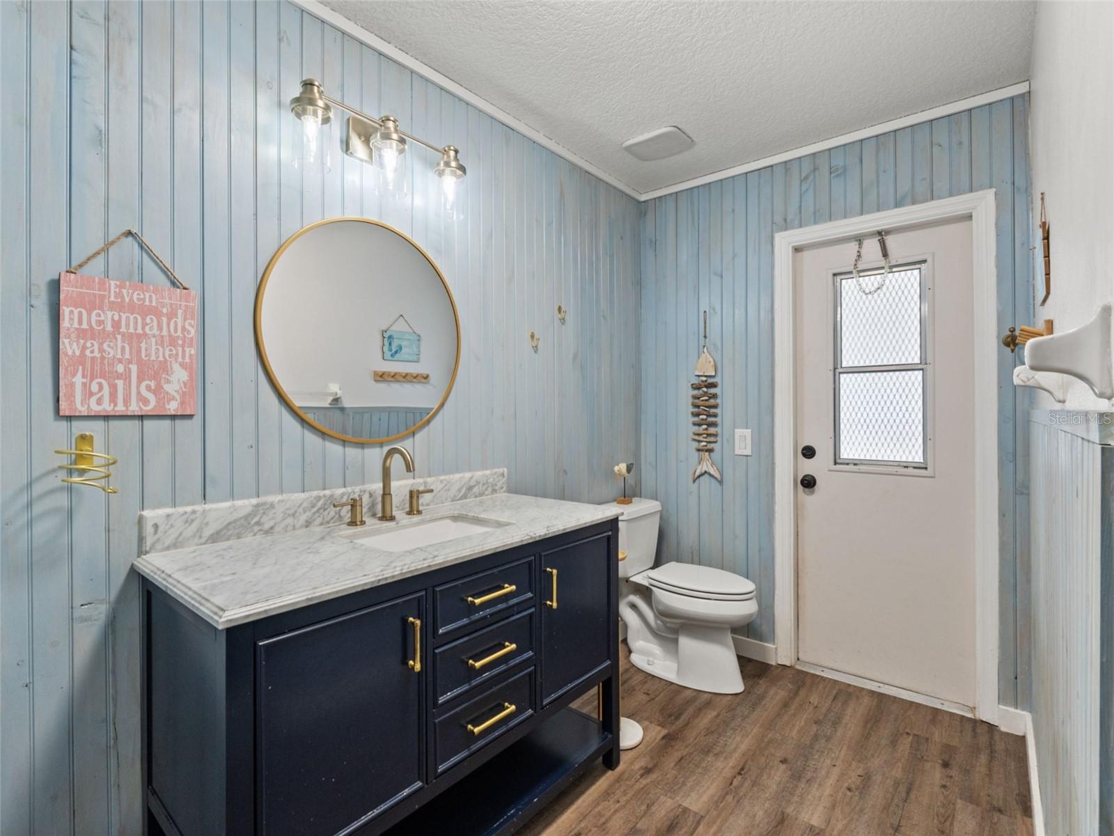 BERKELEY MANOR - Residential