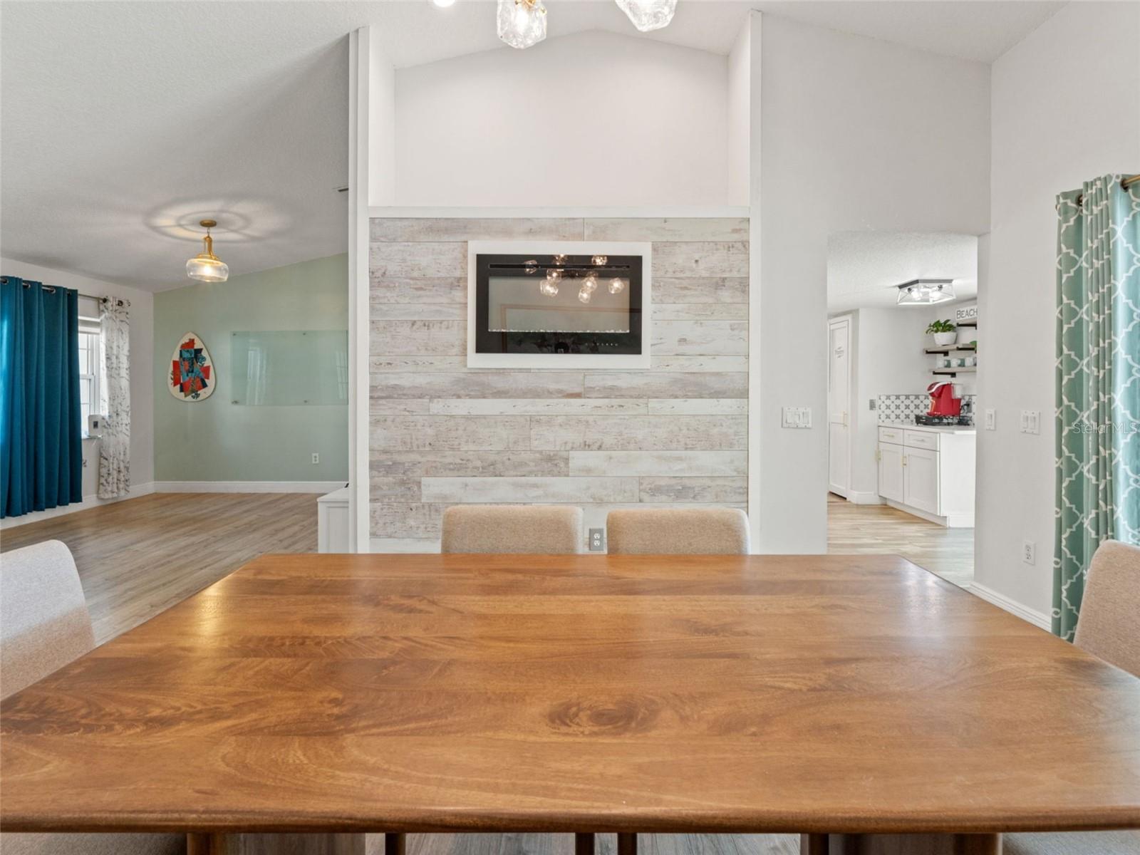 BERKELEY MANOR - Residential