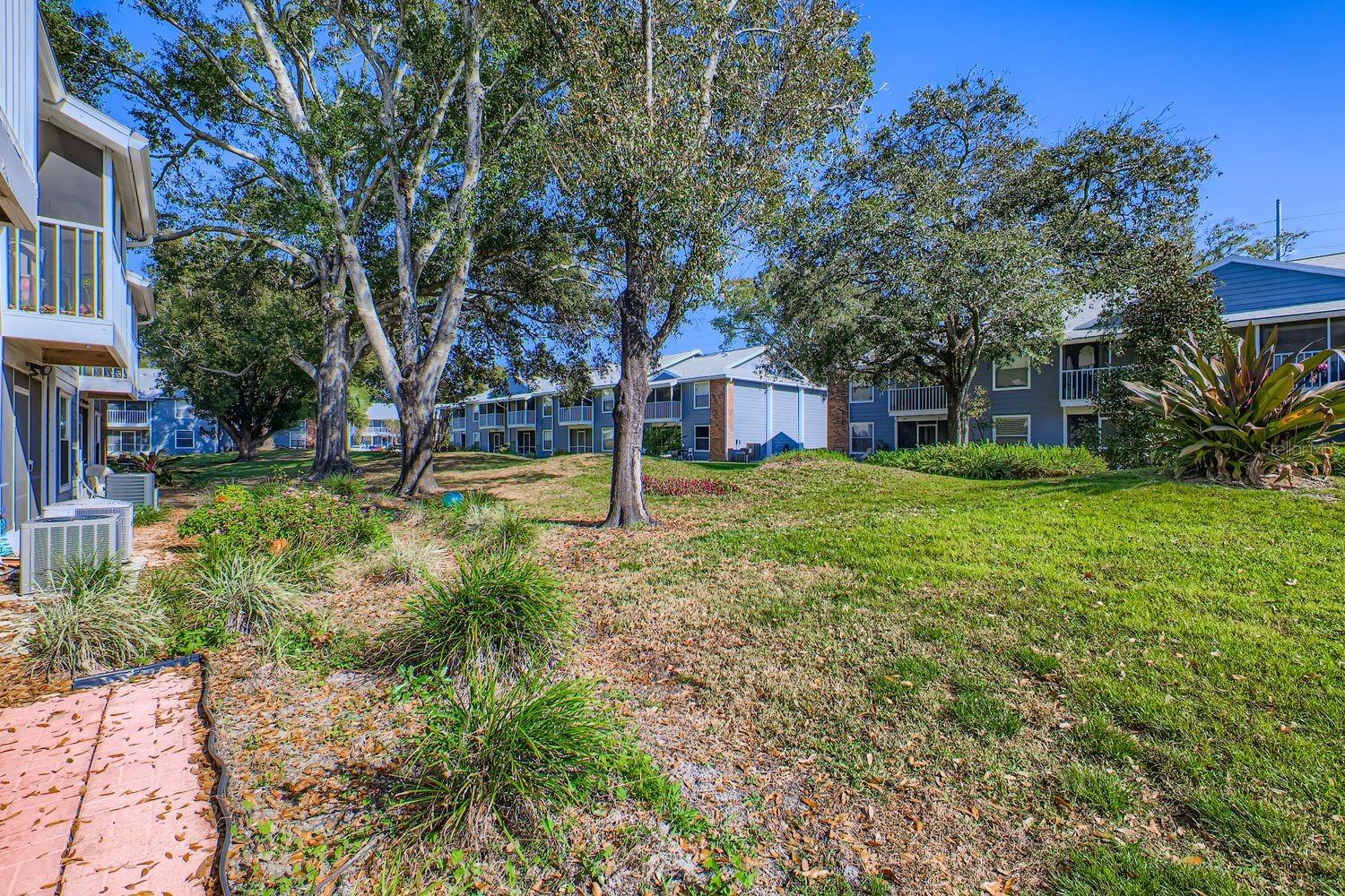 MANORS BRYN MAWR CONDO PH 17 - Residential