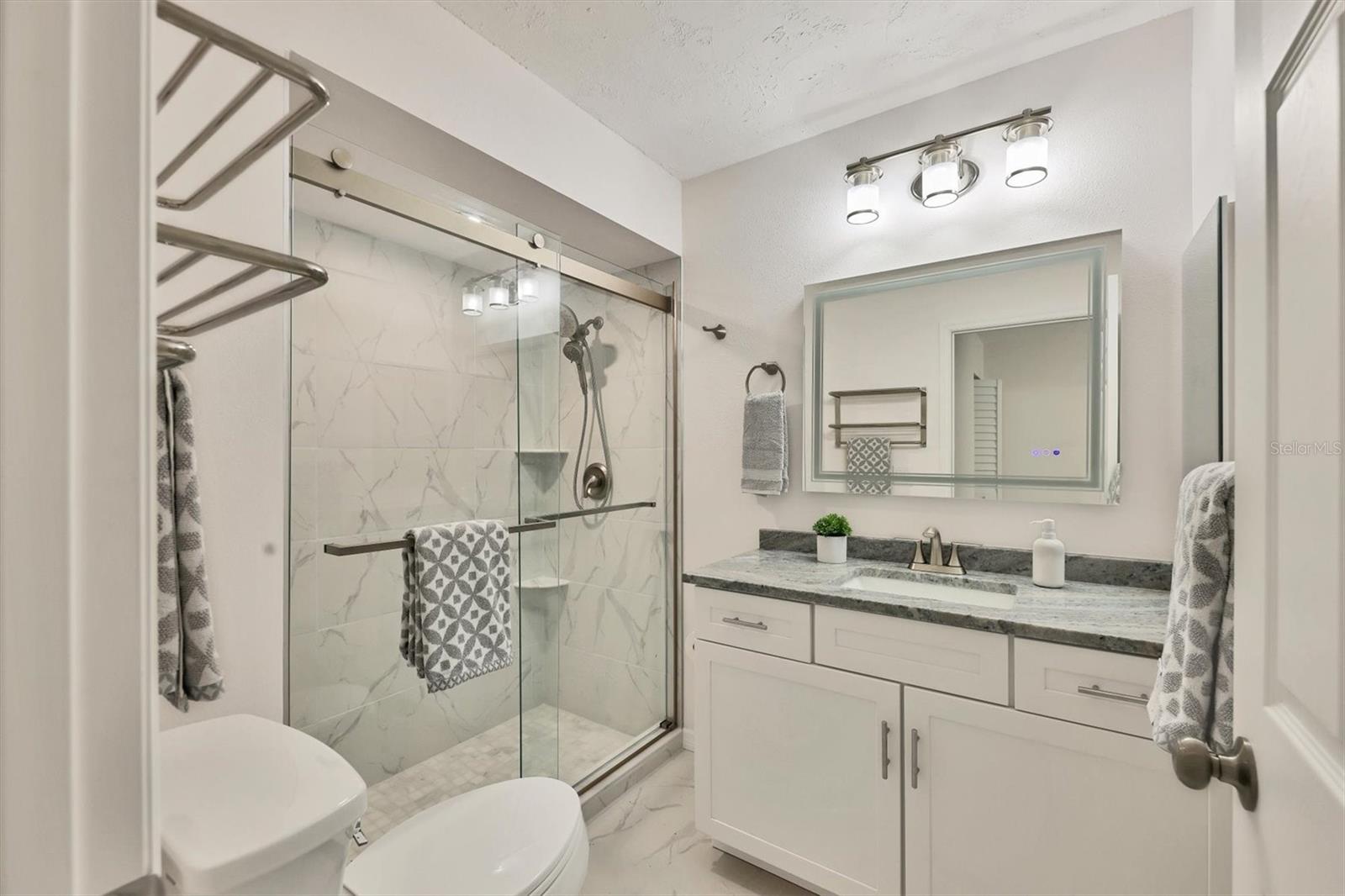 HAMMOCKS II - Residential