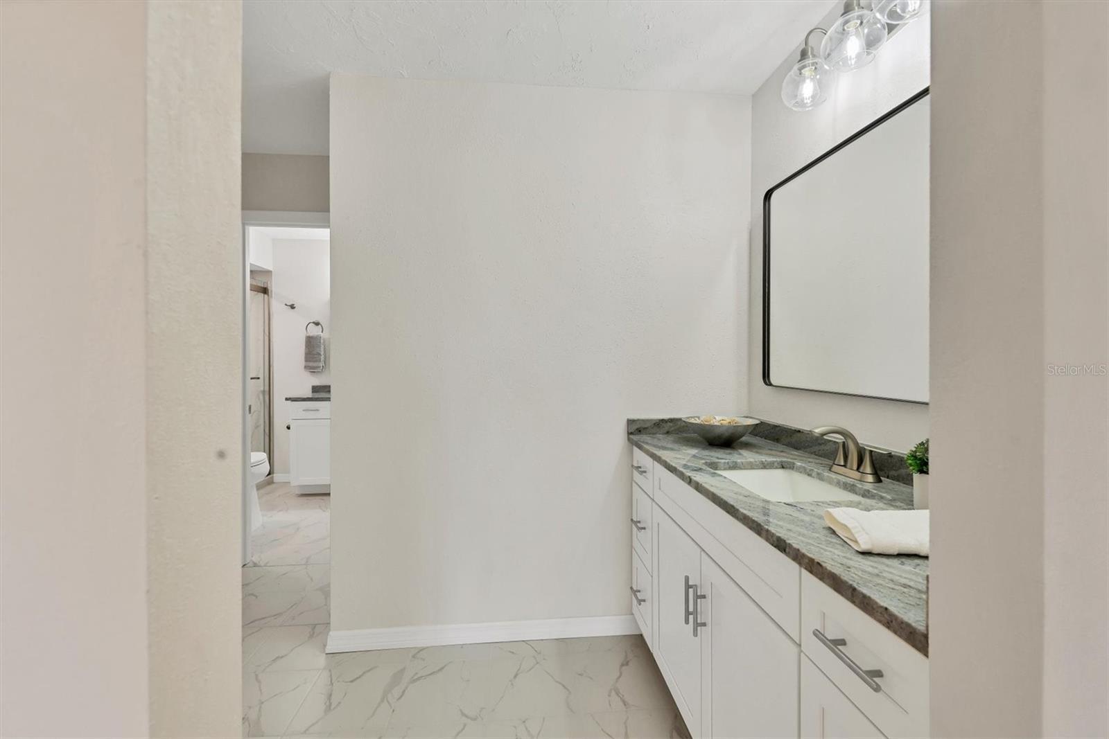 HAMMOCKS II - Residential