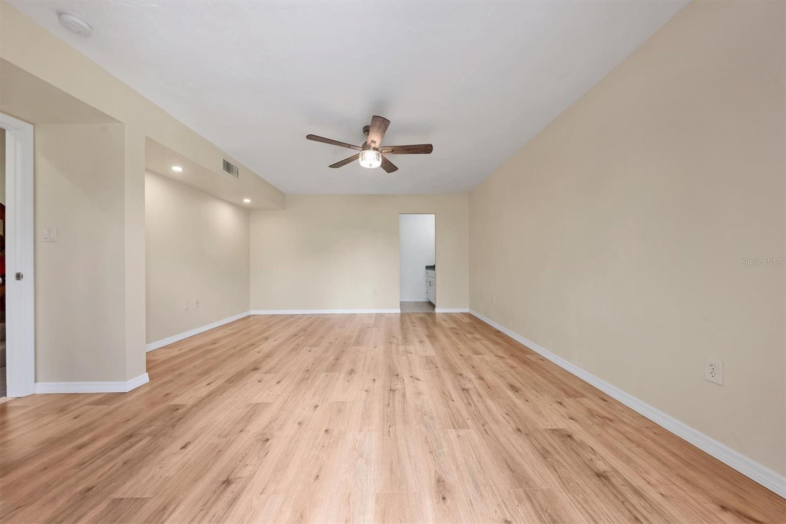 HAMMOCKS II - Residential