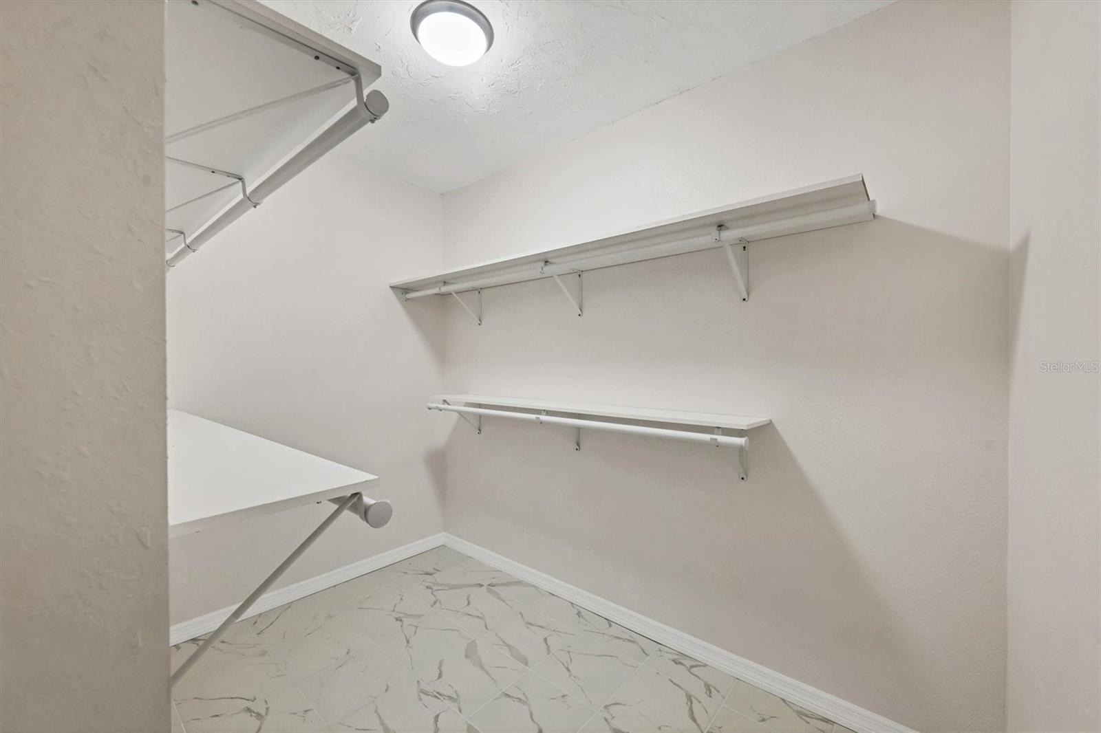 HAMMOCKS II - Residential