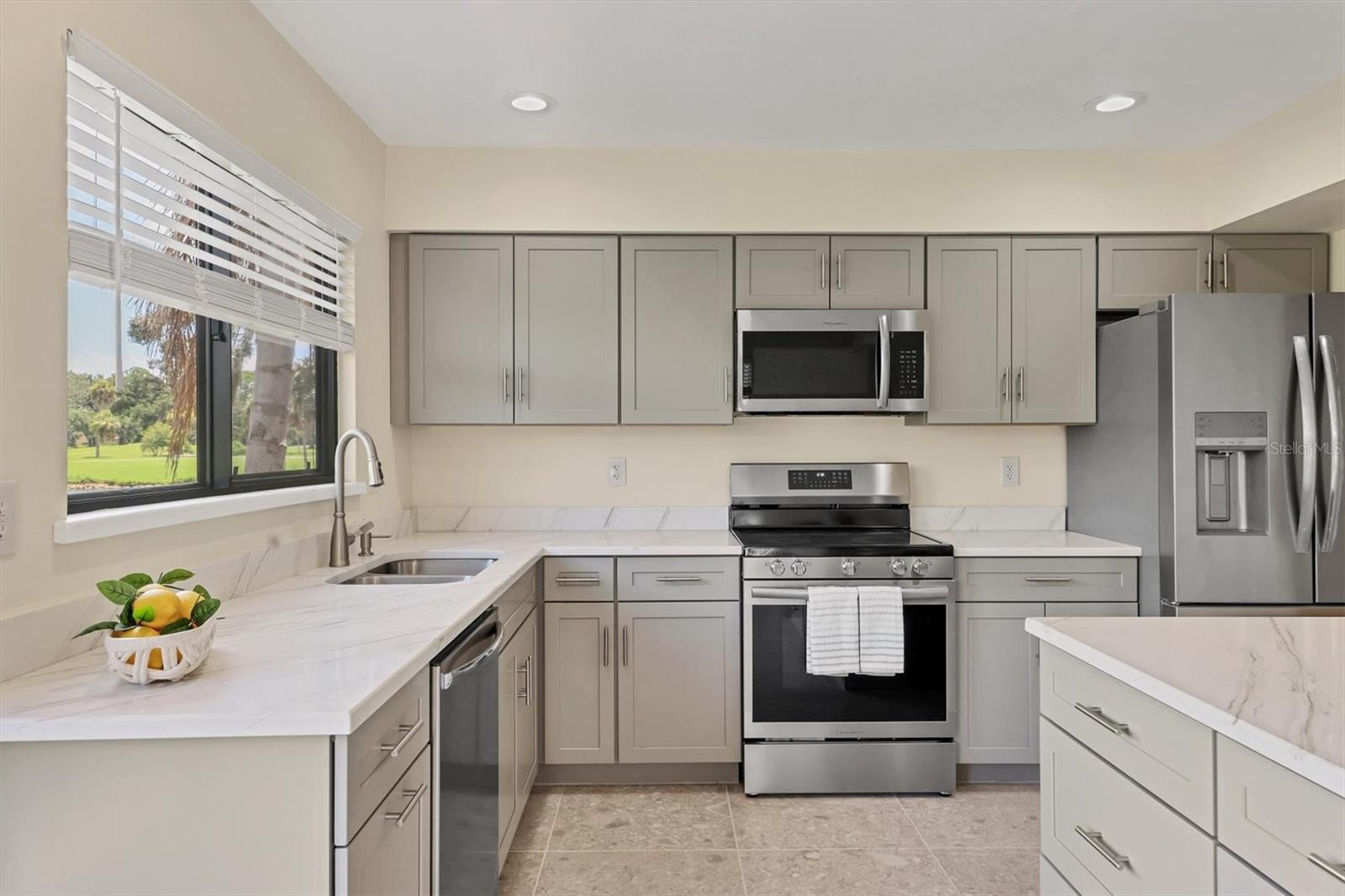 HAMMOCKS II - Residential