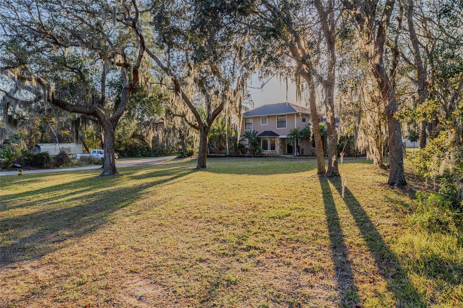821 HIGHPOINT DRIVE