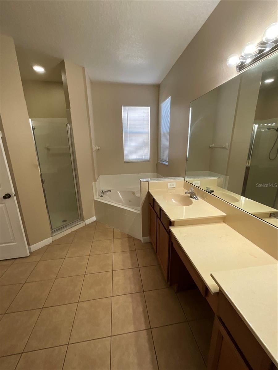 BRIGHTON LAKES PH 1 PARCELS A & G - Residential Lease