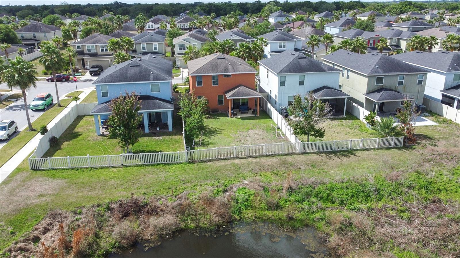 LUCAYA LAKE CLUB PH 2D - Residential