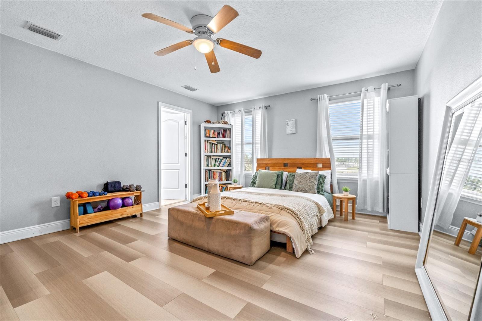 LUCAYA LAKE CLUB PH 2D - Residential