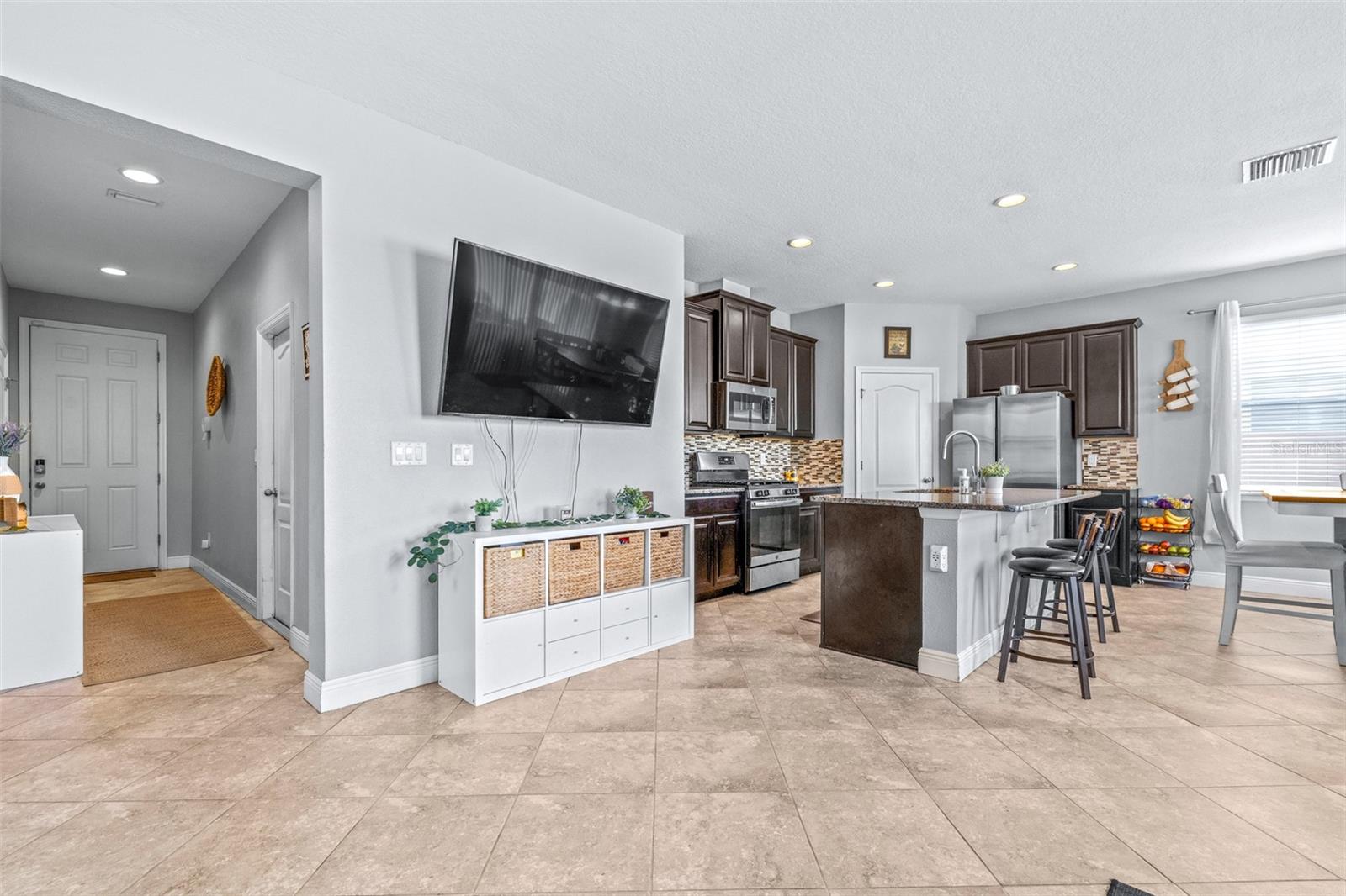 LUCAYA LAKE CLUB PH 2D - Residential