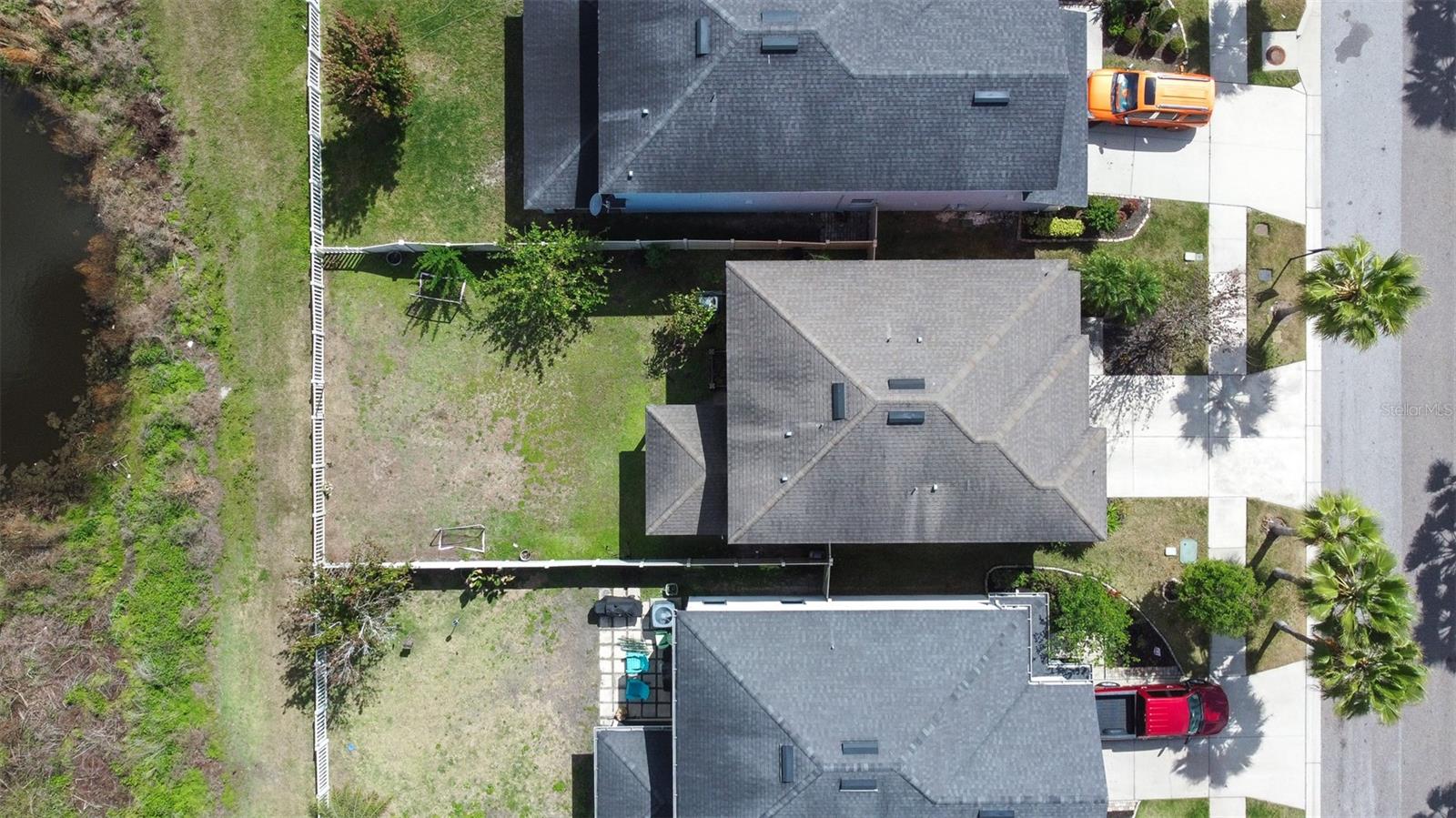 LUCAYA LAKE CLUB PH 2D - Residential