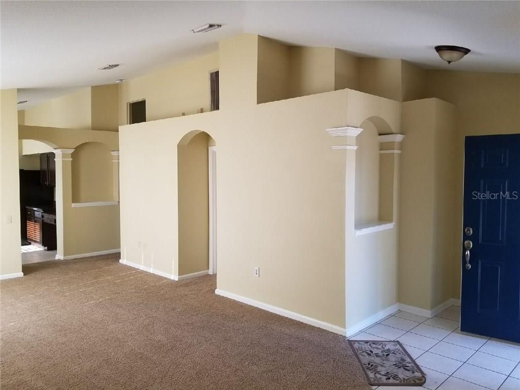 MEADOW POINTE PRCL 18 - Residential Lease