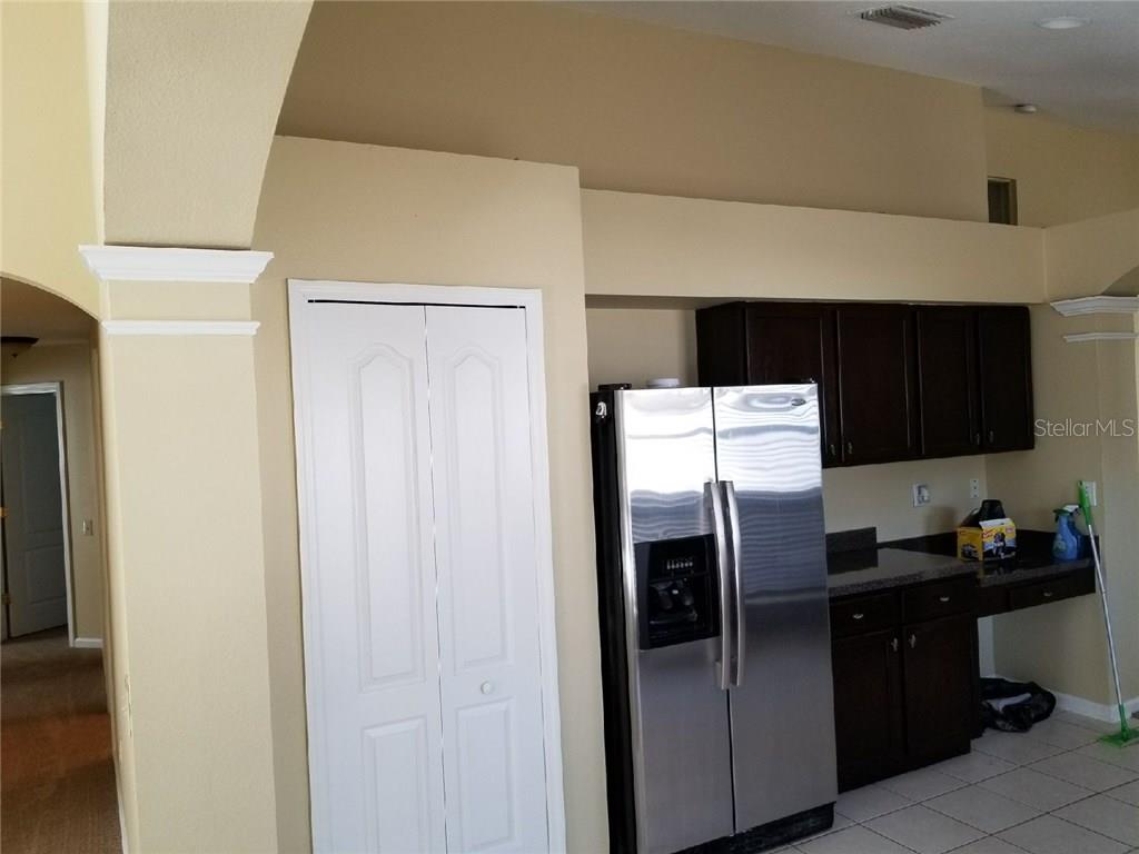 MEADOW POINTE PRCL 18 - Residential Lease