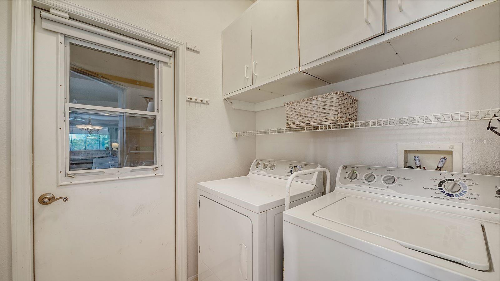 HERITAGE OAKS GOLF & COUNTRY CLUB - Residential