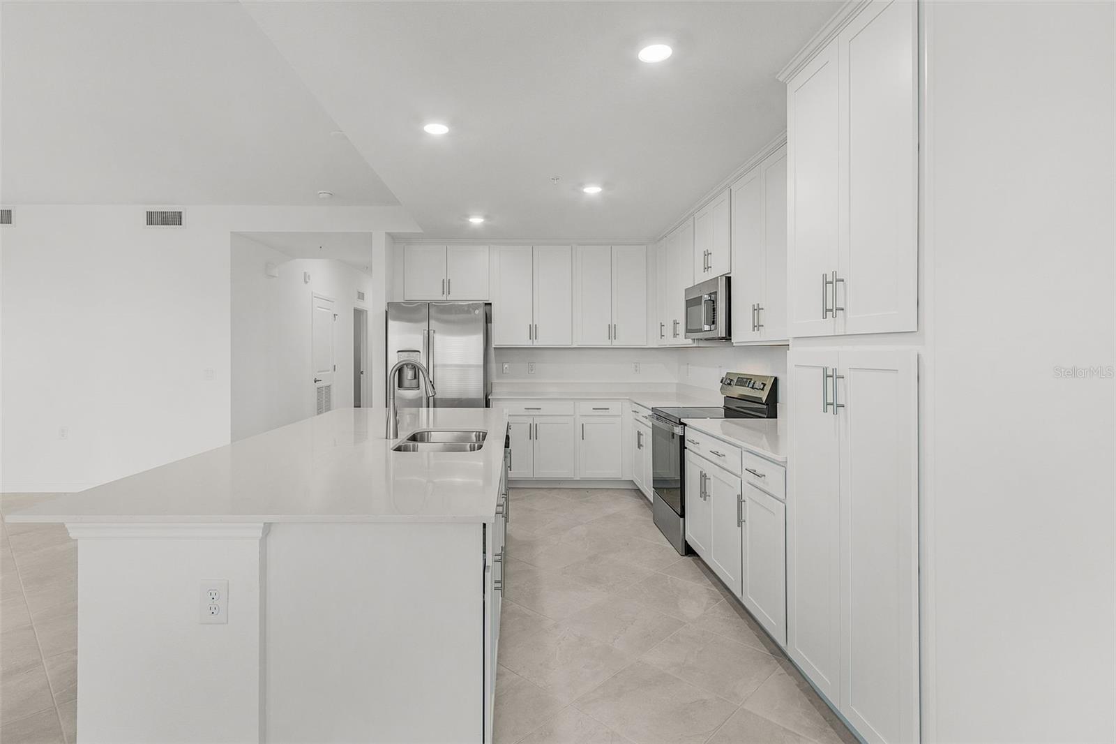 HERITAGE LANDING GOLF & COUNTRY CLUB - Residential Lease