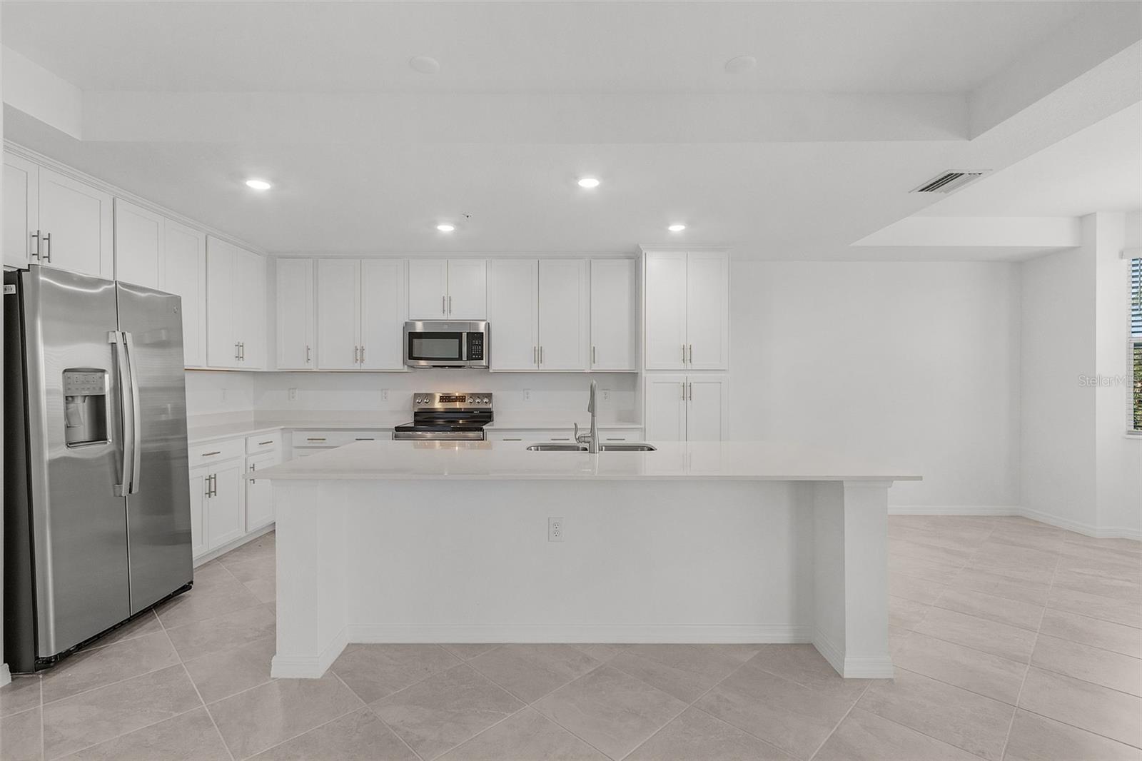 HERITAGE LANDING GOLF & COUNTRY CLUB - Residential Lease