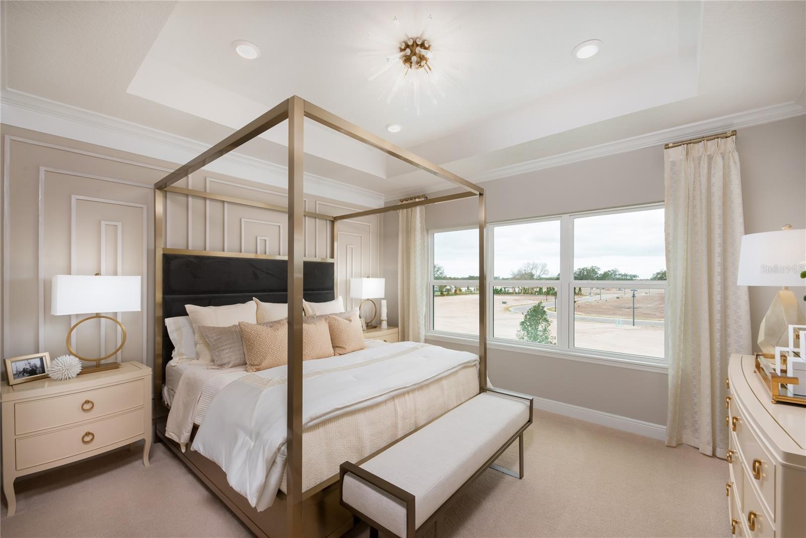 LOCHSIDE - Residential