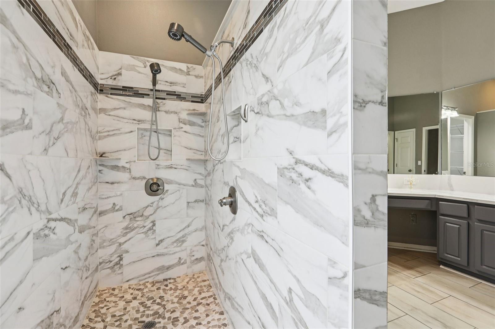 LAKES/SABLE RDG PH I - Residential