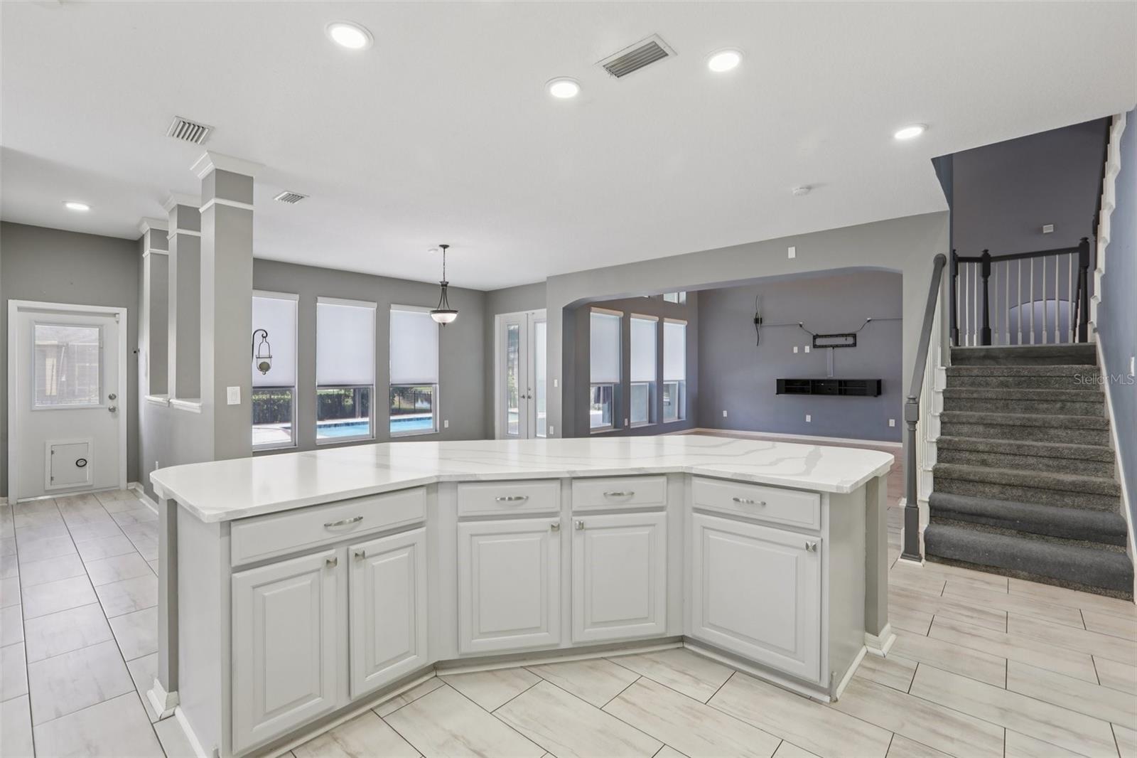 LAKES/SABLE RDG PH I - Residential