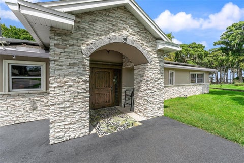 Tiny photo for 1002 Loves Point Drive, Leesburg, FL 34748 (MLS # O6433733)