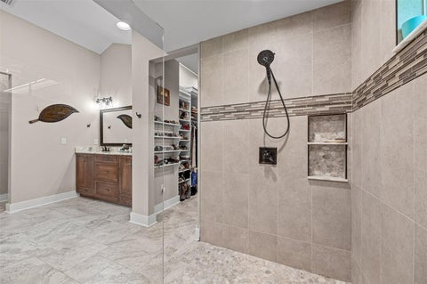 Tiny photo for 1002 Loves Point Drive, Leesburg, FL 34748 (MLS # O6433733)