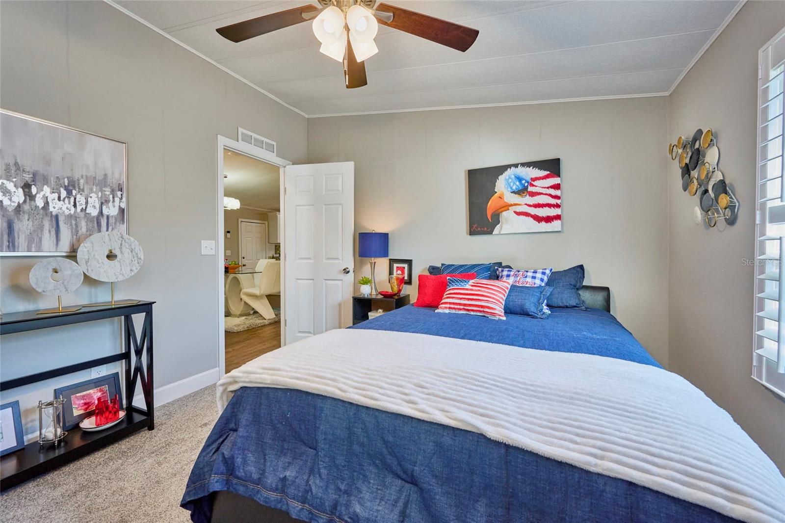 VILLAGE UNIT 03 LAKELAND - Residential